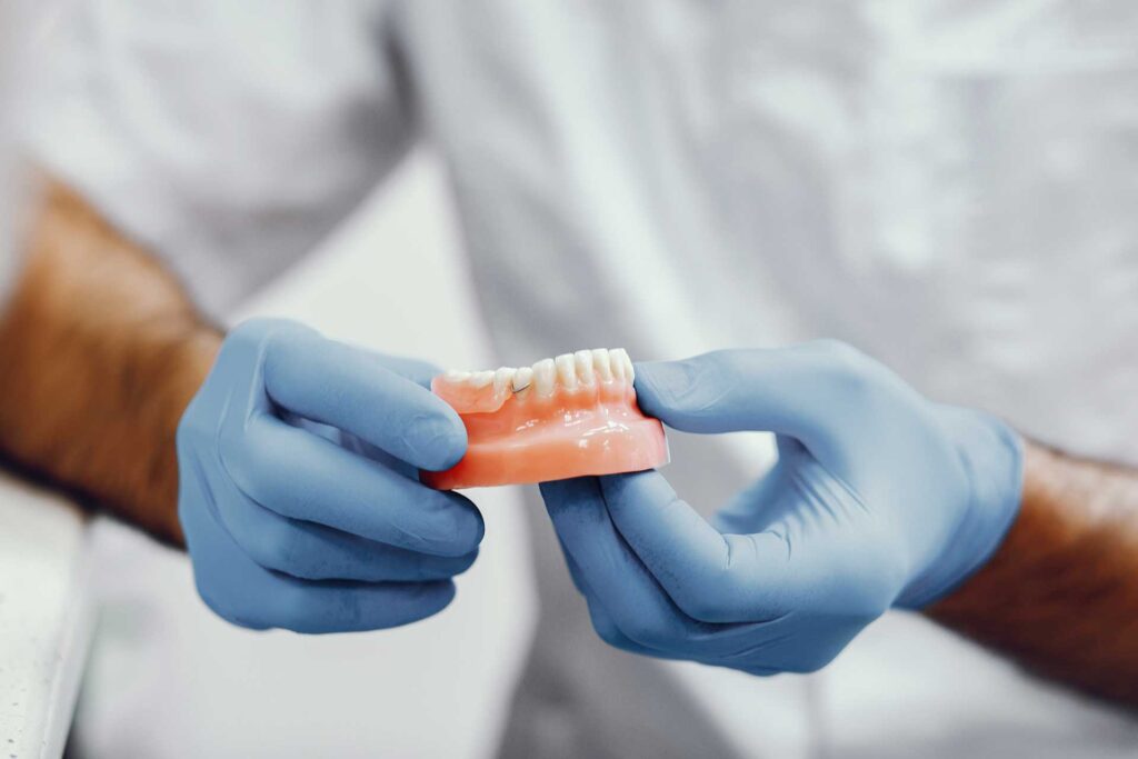 odontología protésica en la Clínica Dental Ubierna en Burgos